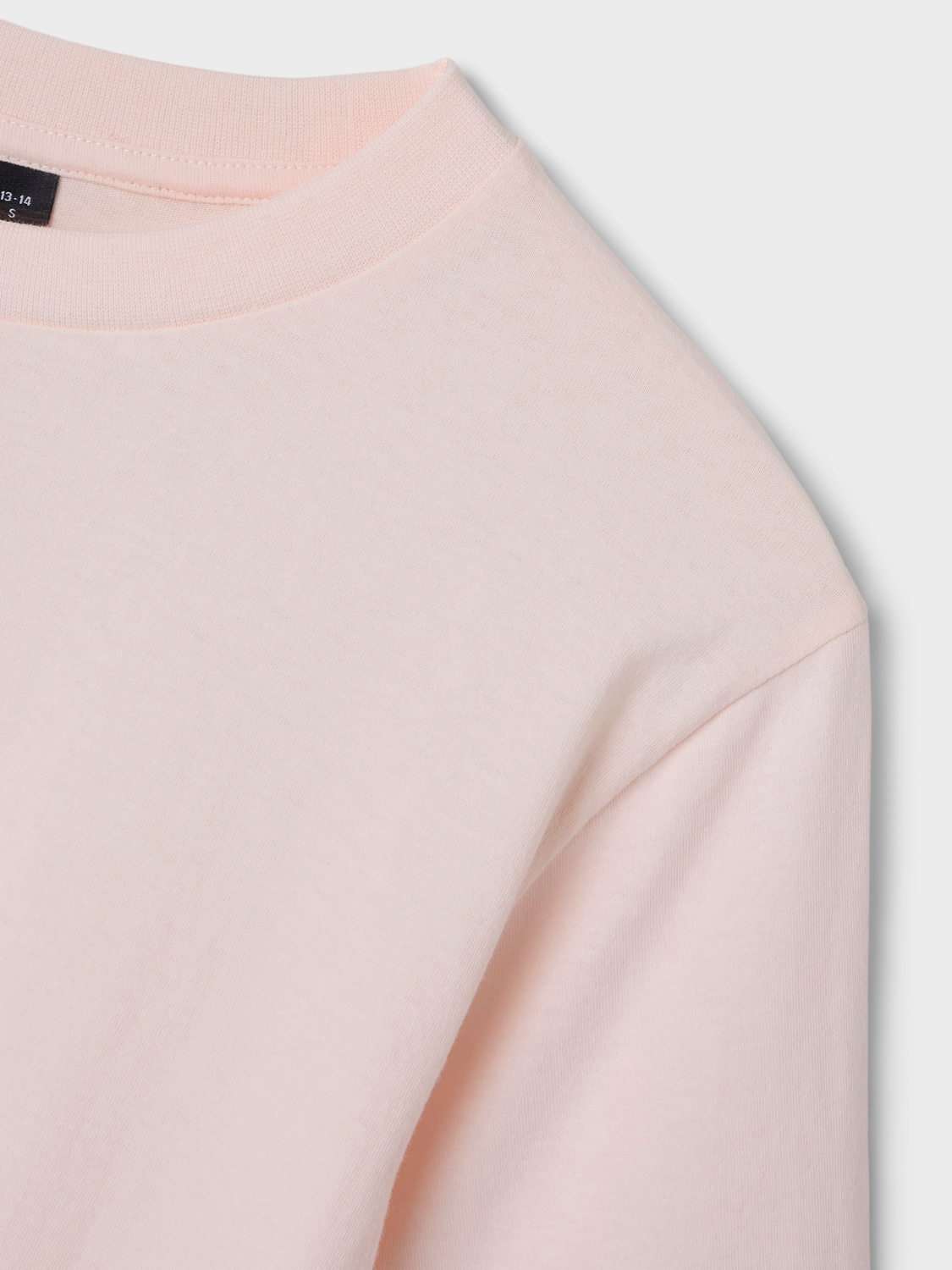 model_shot-front_full